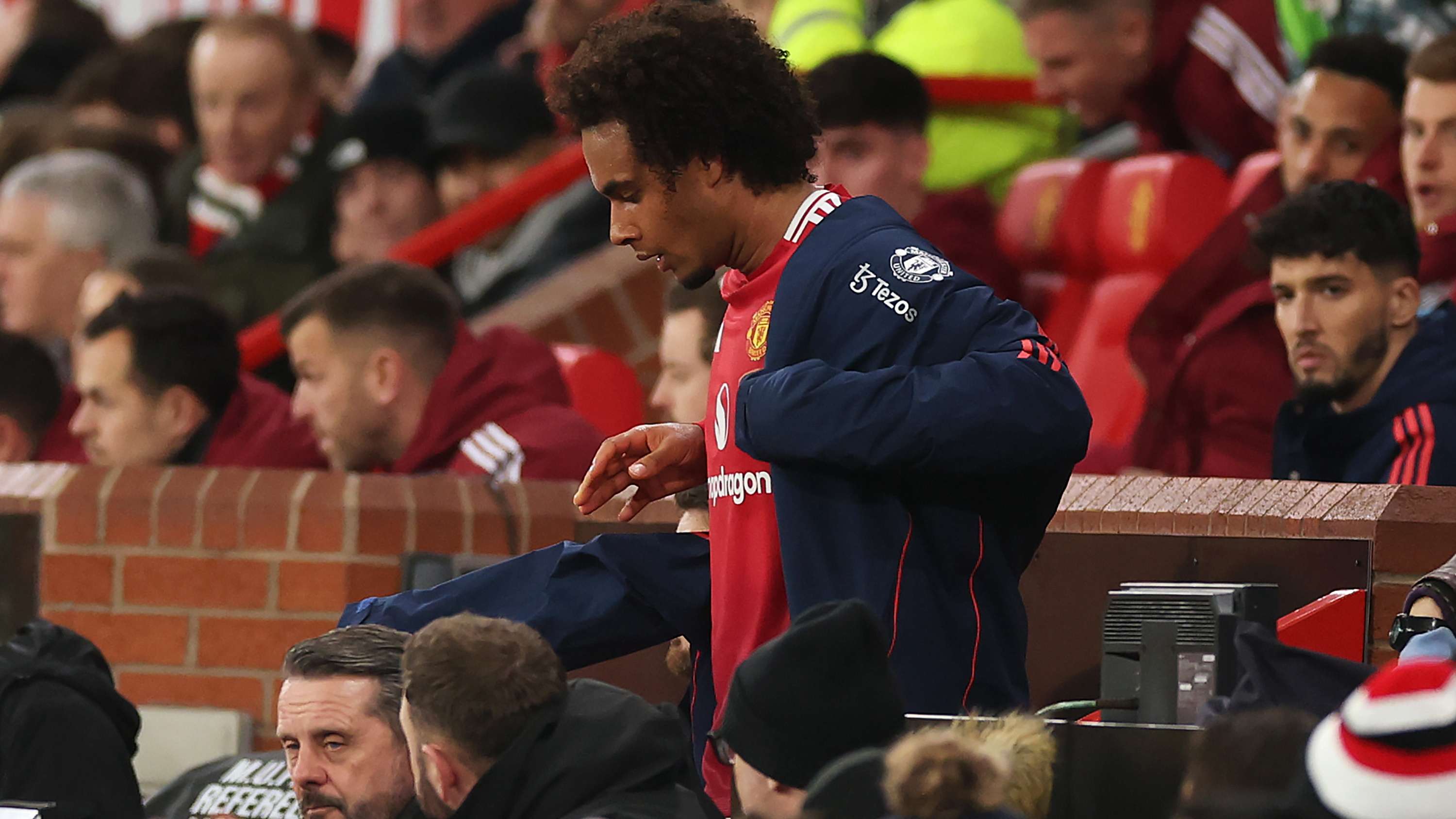 本场比赛中 本场比赛中